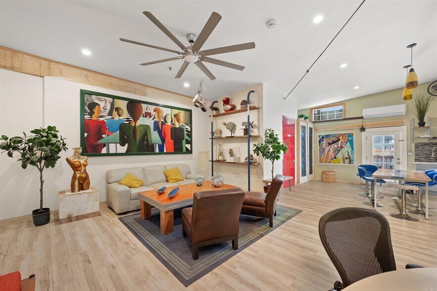 5527 El Cajon Blvd, San Diego, CA à vendre - Photo intérieure - Image 3 de 54