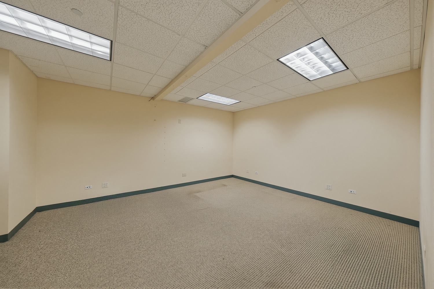 8930 Waukegan Rd, Morton Grove, IL for lease Interior Photo- Image 1 of 16