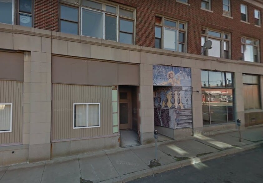 257 Main St, Johnson City, NY for sale - Primary Photo - Image 2 of 6