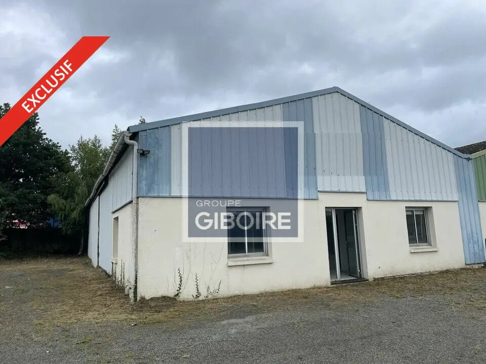 Industrial in Vern-sur-Seiche for lease Primary Photo- Image 1 of 8
