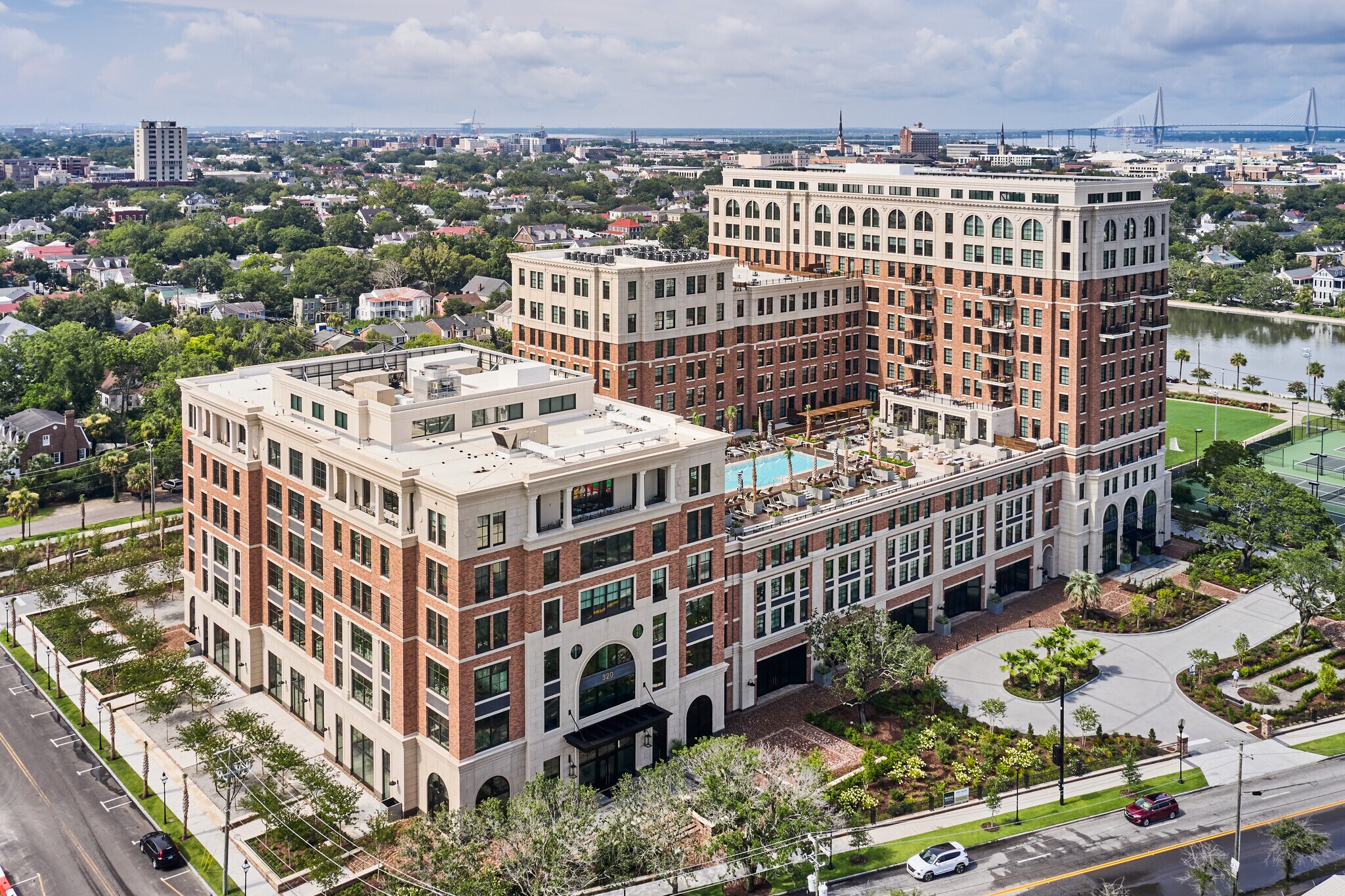 310 Broad St, Charleston, SC for lease Building Photo- Image 1 of 31