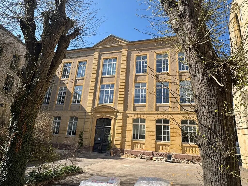 Office in Metz for lease Building Photo- Image 1 of 11