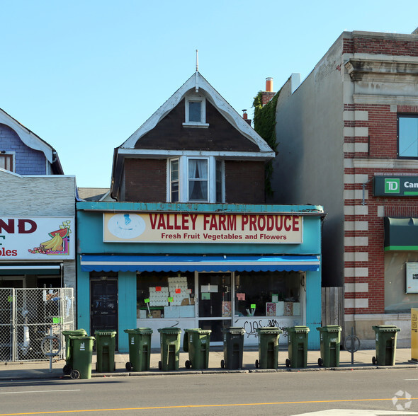 466 Danforth Ave, Toronto, ON à vendre - Photo principale - Image 1 de 1