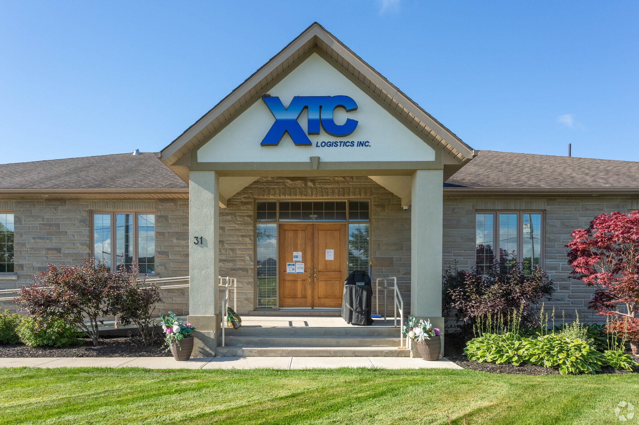 31 Beacon Point Ct, Breslau, ON for sale Building Photo- Image 1 of 1