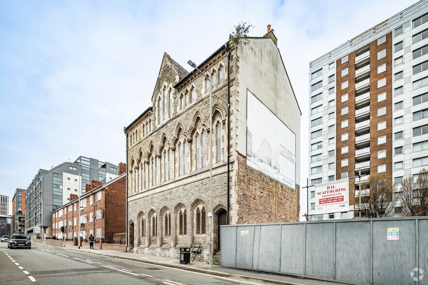 59-63 Great Crosshall St, Liverpool à vendre - Photo du bâtiment - Image 2 de 2