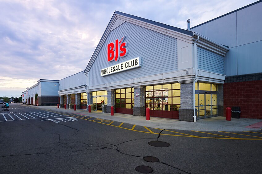 3050 Sheridan Dr, Amherst, NY for lease - Building Photo - Image 2 of 6