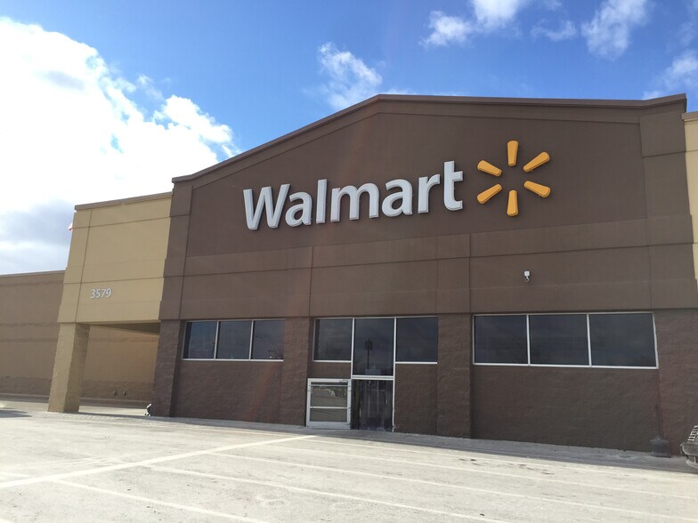 3735-3907 S High St, Columbus, OH à louer - Photo du bâtiment - Image 3 de 6