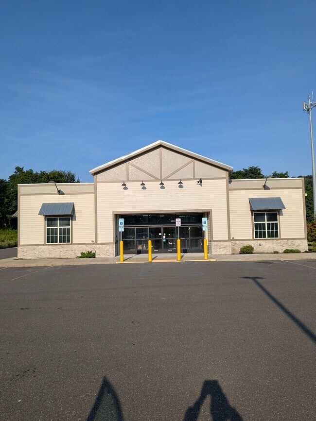 More details for 1162 Broadway, Esopus, NY - Retail for Sale
