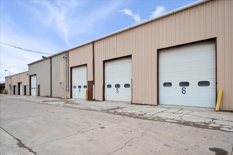 310 W 162nd St, South Holland, IL for lease - Building Photo - Image 2 of 15