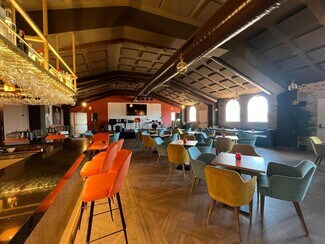 Plus de détails pour Commerce de détail à vendre