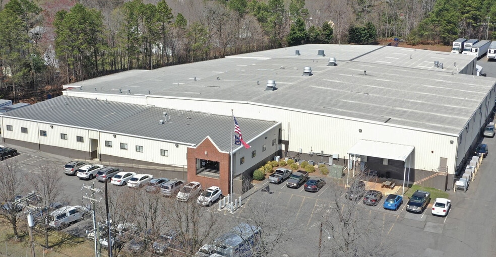 3655 Reed St, Winston-Salem, NC for sale - Building Photo - Image 1 of 13