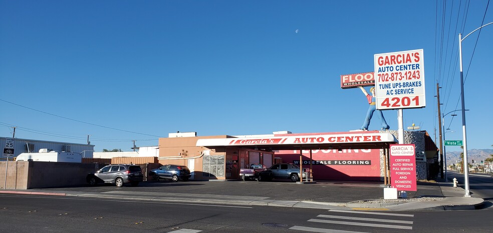 4201 W Charleston Blvd, Las Vegas, NV for sale - Building Photo - Image 1 of 1