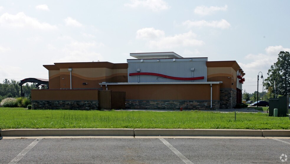 10440 O'donnell Pl, Waldorf, MD à vendre - Photo du bâtiment - Image 2 de 2