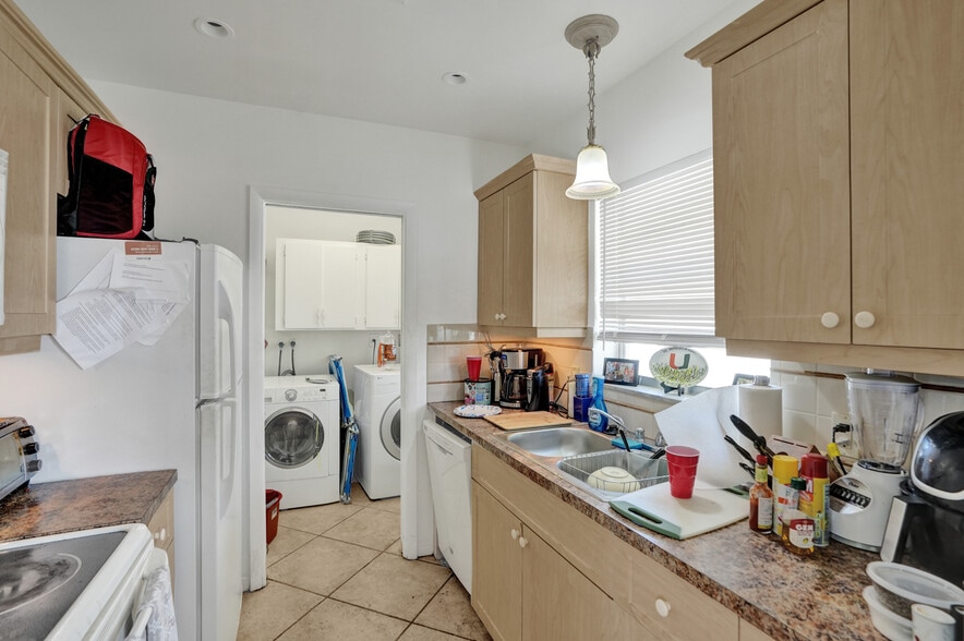 5706-5708 Lincoln St, Hollywood, FL for sale - Building Photo - Image 3 of 32