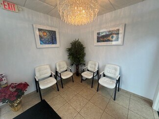 Plus de détails pour 2260 Palm Beach Lakes Blvd, West Palm Beach, FL - Bureau à louer
