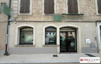 Plus de détails pour Commerce de détail à louer