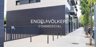 Plus de détails pour Multi-résidentiel à vendre