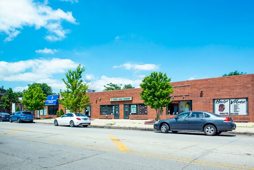 1502-1528 E 63rd St, Chicago, IL à louer - Photo du bâtiment - Image 3 de 4