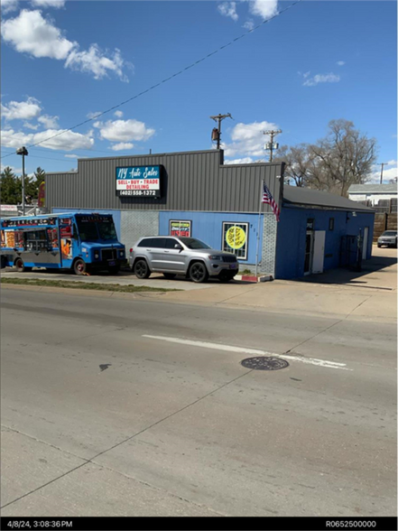 7112 Blondo St, Omaha, NE for sale - Building Photo - Image 2 of 5