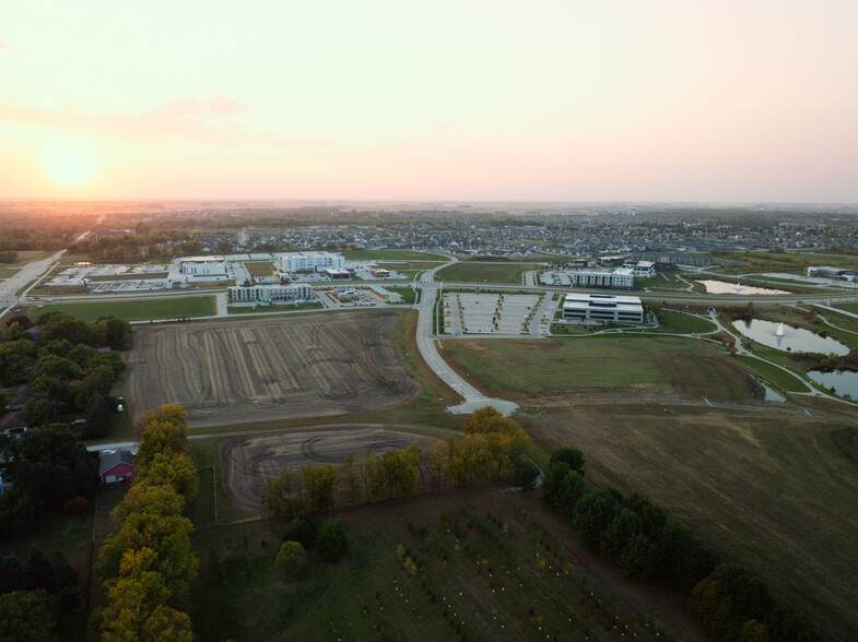 SE Esker Ridge, Waukee, IA à vendre - Photo du bâtiment - Image 1 de 4