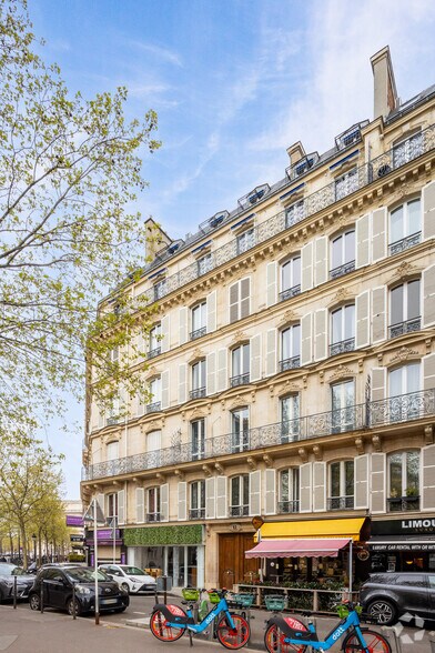 9 Rue Arsène Houssaye, Paris à vendre - Photo du bâtiment - Image 2 de 2