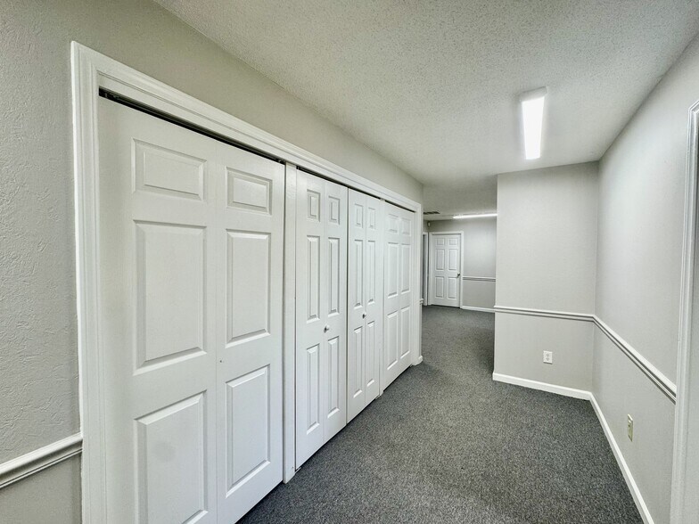 4425 N Blackstock Rd, Spartanburg, SC à louer - Photo du bâtiment - Image 3 de 15