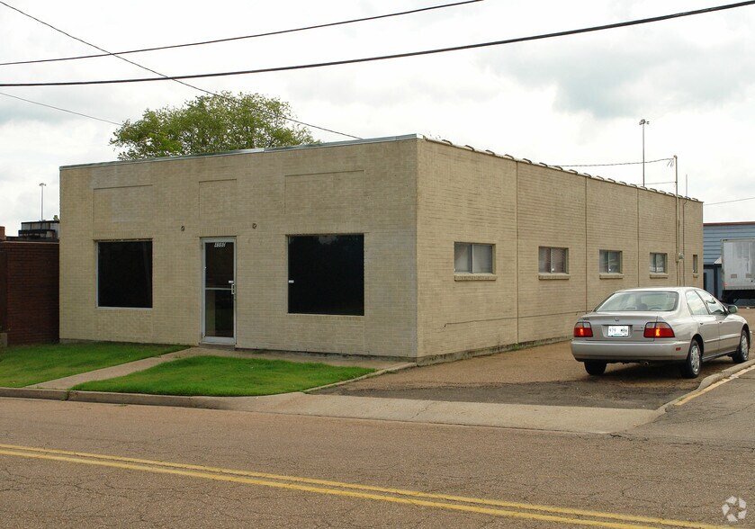 4560 Office Park Dr, Jackson, MS for sale - Primary Photo - Image 1 of 8