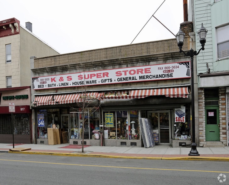 821 Summit Ave, Union City, NJ for lease - Building Photo - Image 3 of 4
