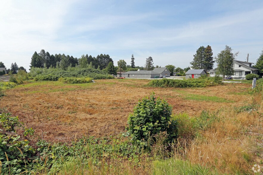 200 W Blackburn Rd, Mount Vernon, WA for sale - Building Photo - Image 1 of 2