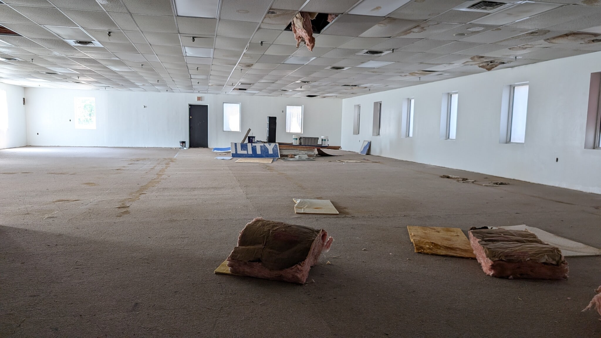 1088 Boston Post Rd, West Haven, CT for lease Interior Photo- Image 1 of 4