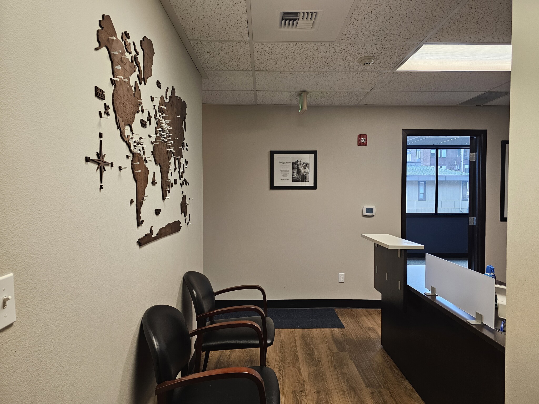 1002 39th Ave SW, Puyallup, WA for lease Interior Photo- Image 1 of 9