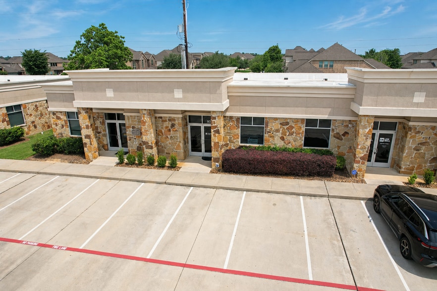 20008 Champion Forest Dr, Spring, TX for lease - Primary Photo - Image 1 of 1