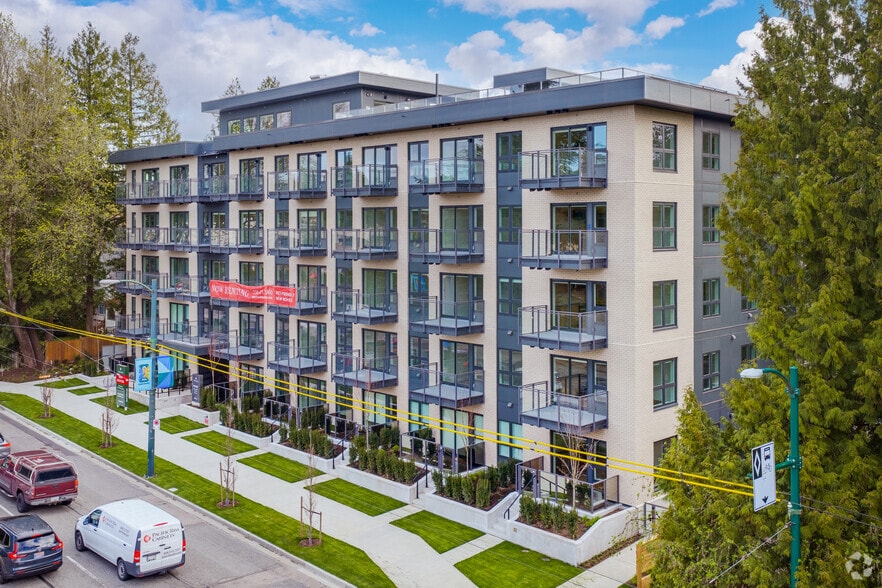 5828 Granville St, Vancouver, BC à vendre - Photo principale - Image 1 de 22