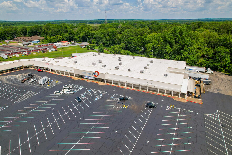 1340 S Highland Ave, Jackson, TN for lease - Building Photo - Image 3 of 15