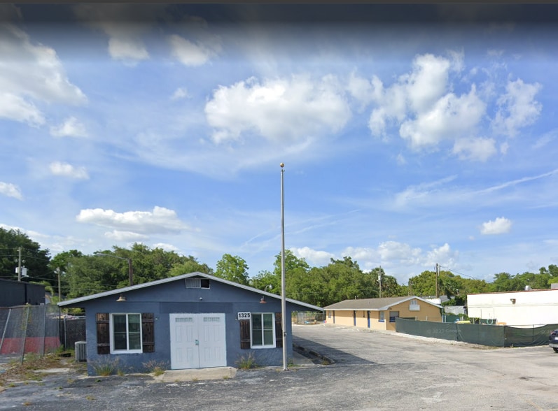 1325/1329 E Altamonte Drive portefeuille de 2 propriétés à vendre sur LoopNet.ca - Photo du bâtiment - Image 3 de 10