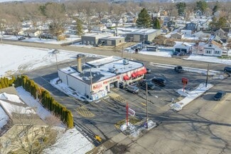 Plus de détails pour 707 N Crater Ave, Dover, OH - Commerce de détail à vendre