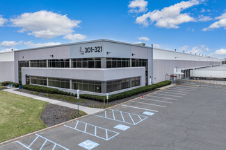 More details for 301-321 Herrod Blvd, South Brunswick, NJ - Industrial for Lease