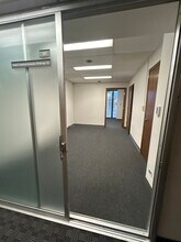 3525 W Peterson Ave, Chicago, IL for lease Building Photo- Image 2 of 4