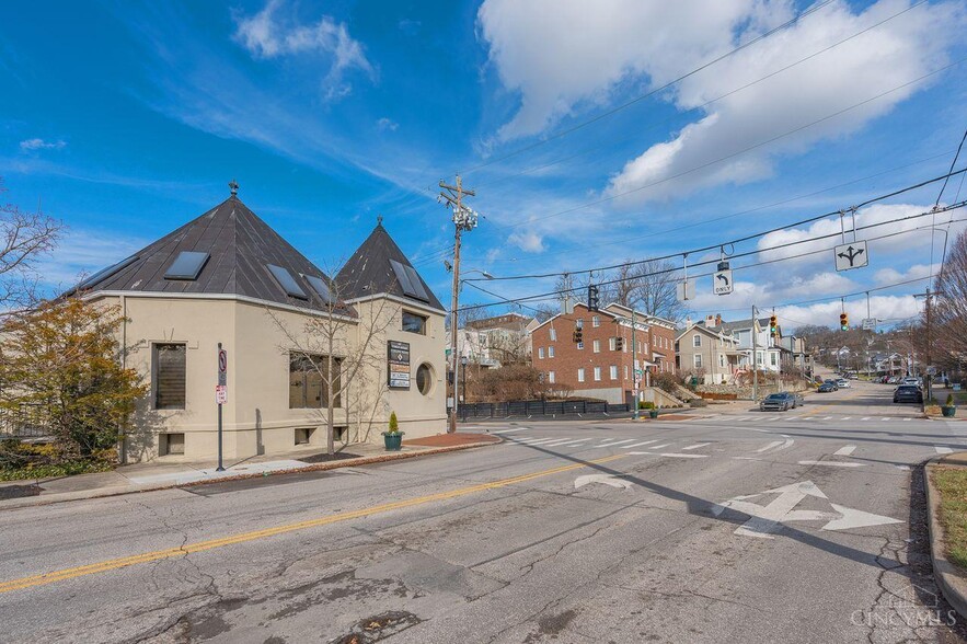 347 Stanley Ave, Cincinnati, OH for lease - Building Photo - Image 3 of 20