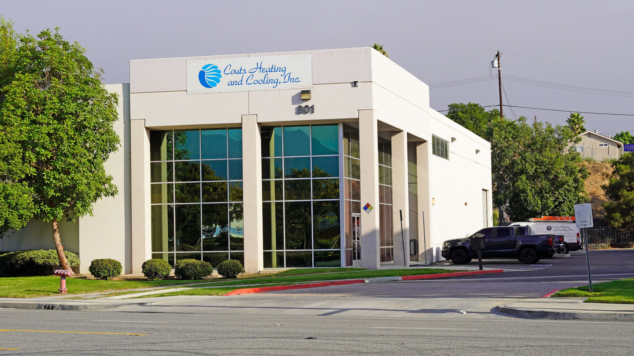 801 E Parkridge Ave, Corona, CA for lease Building Photo- Image 1 of 8