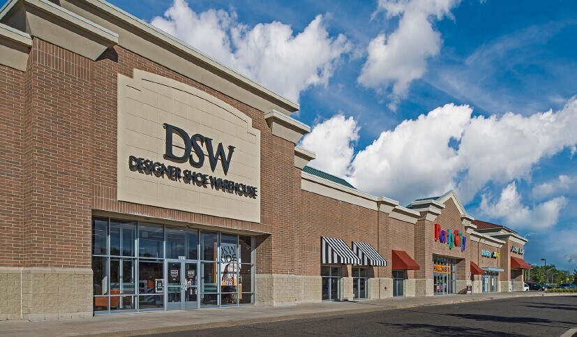 23111-23233 Outer Dr, Allen Park, MI à louer - Photo du bâtiment - Image 2 de 9