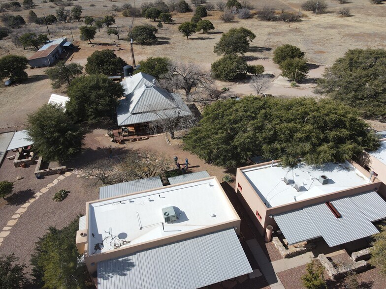 14066 S Sunglow Rd, Pearce, AZ à vendre - Photo du bâtiment - Image 2 de 20