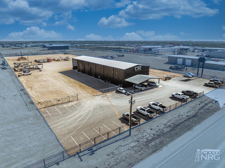 5620 N FM 1788, Midland, TX à louer - Photo du bâtiment - Image 2 de 13