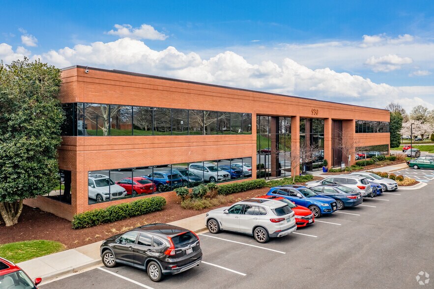 930 Clopper Rd, Gaithersburg, MD for lease - Building Photo - Image 1 of 5