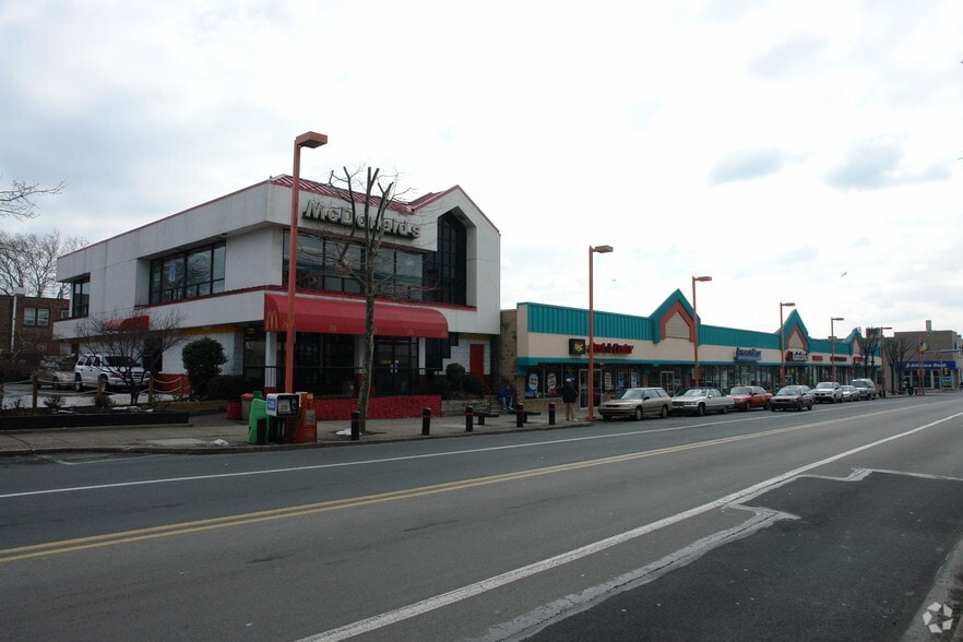 133-159 69th St, Upper Darby, PA for lease - Building Photo - Image 2 of 5