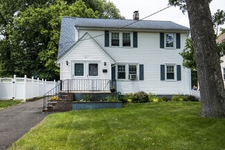 Plus de détails pour 21 Old South Ave, Fanwood, NJ - Multi-résidentiel à vendre