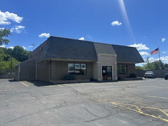 3707 30th Ave, Kenosha, WI for sale - Building Photo - Image 3 of 16