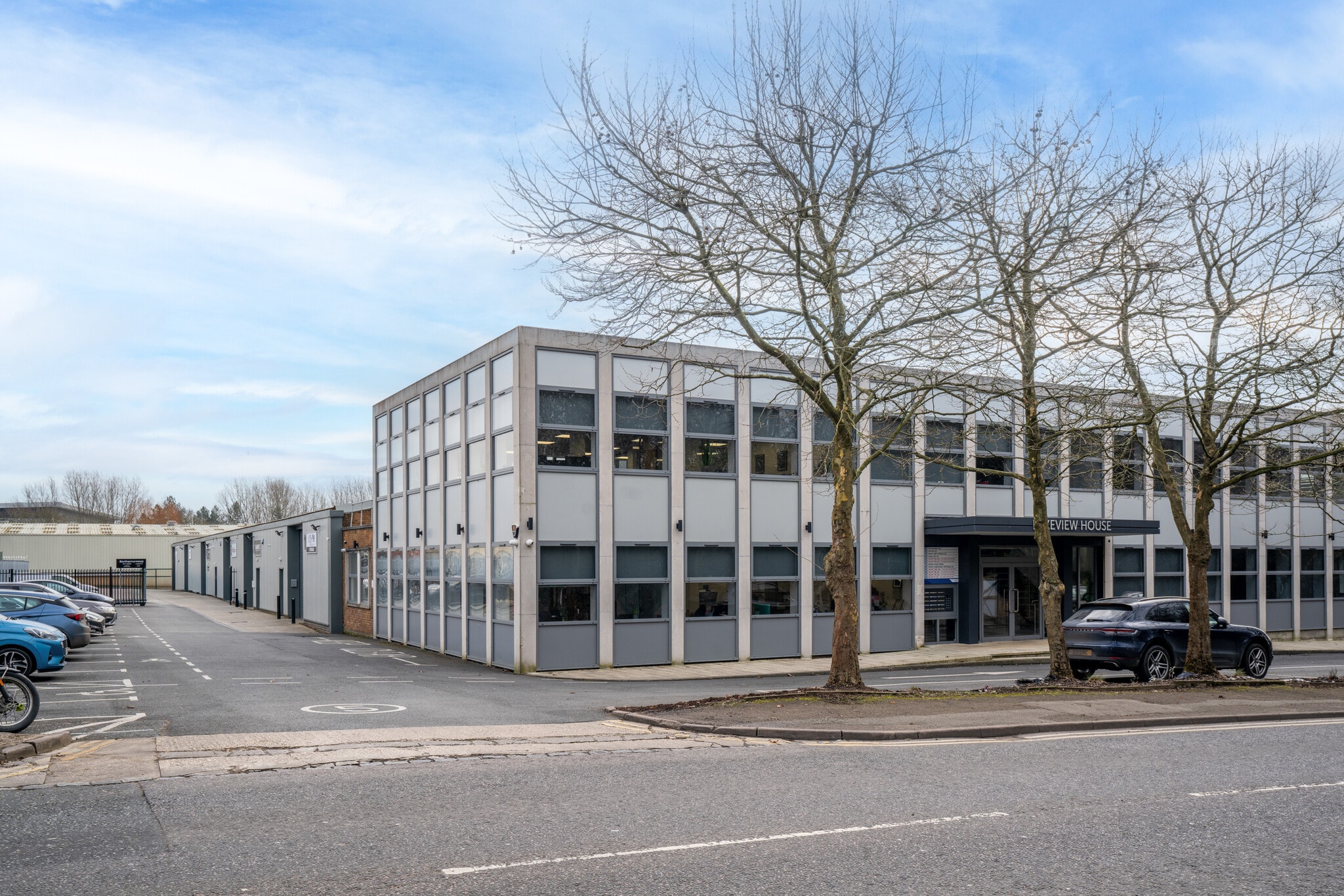 Bond Av, Milton Keynes for lease Primary Photo- Image 1 of 9