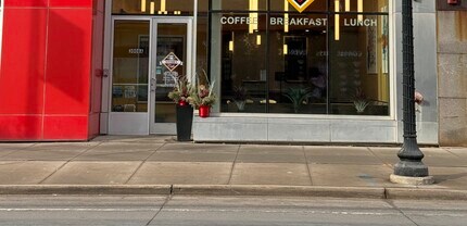 3008 Hennepin Ave, Minneapolis, MN for lease Interior Photo- Image 1 of 7