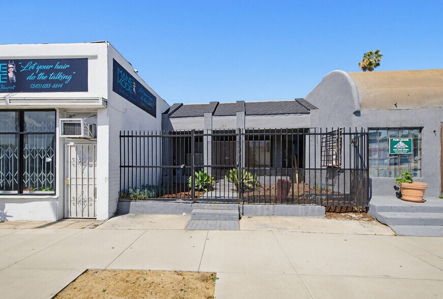 1029-1033 N La Brea Ave, Inglewood, CA à vendre - Photo du bâtiment - Image 2 de 18